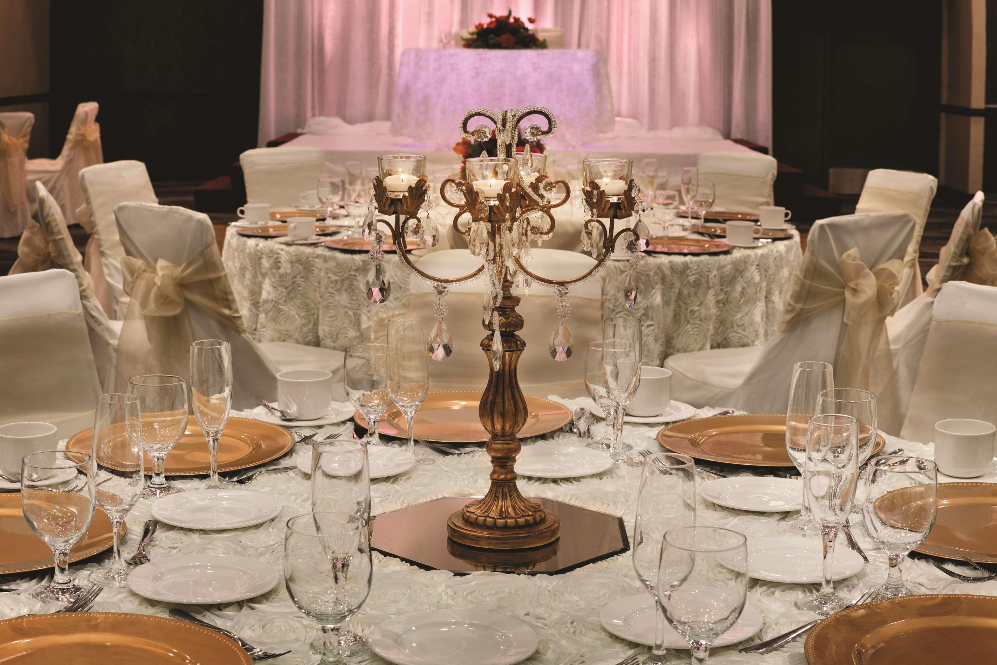 מלון Doubletree By Hilton סן ברנרדינו מראה חיצוני תמונה